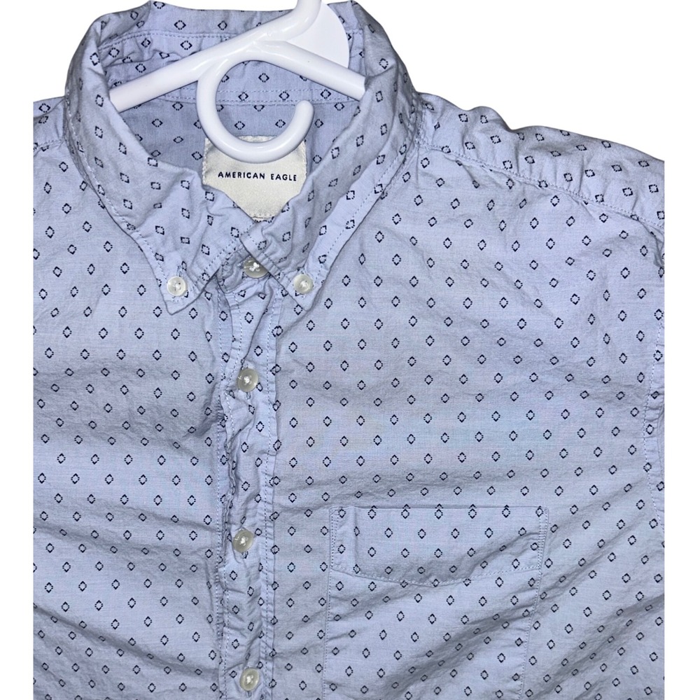 American Eagle Long Sleeve Button Down Shirt Men's M Diamond Print‎ Light Blue